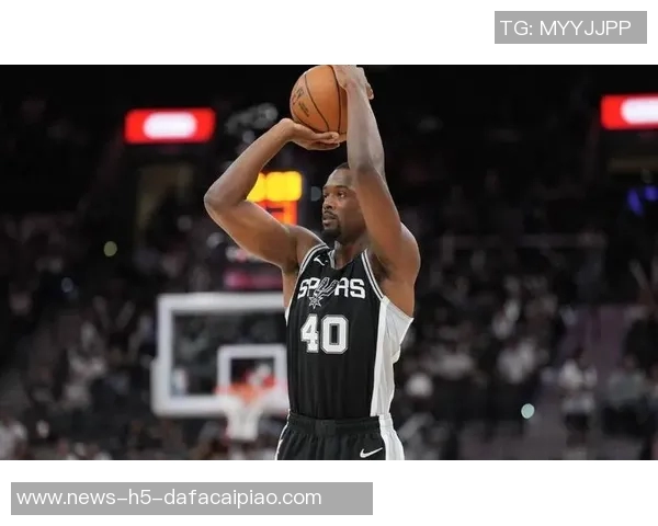 马刺巴恩斯谈文班伤病经历与时间限制的挑战与坚持